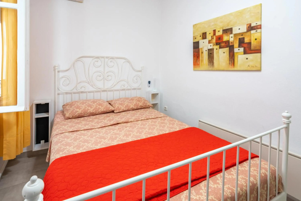Psiri gem from In Vivo Apartments Spacious 1st floor Apartment with Balcony in Athens' historic center