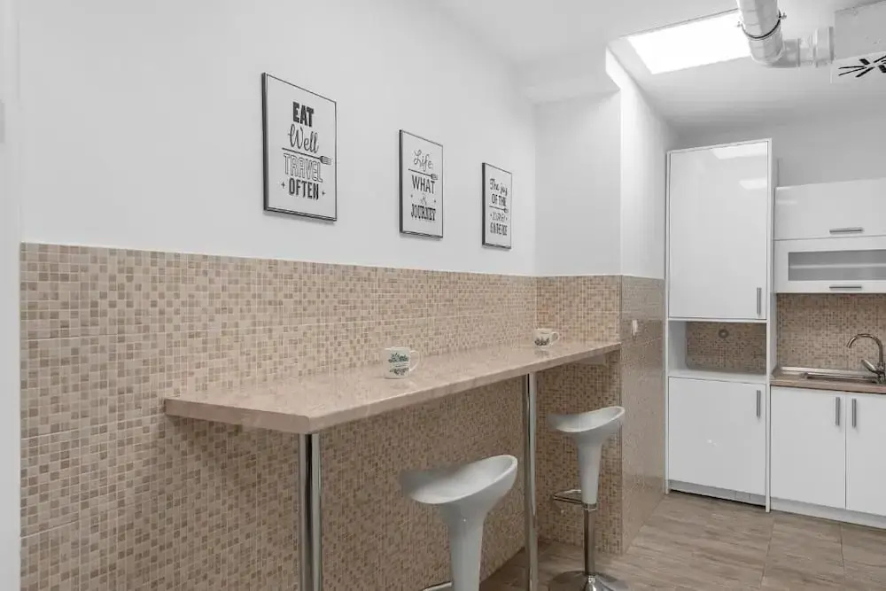 Hostel Elli