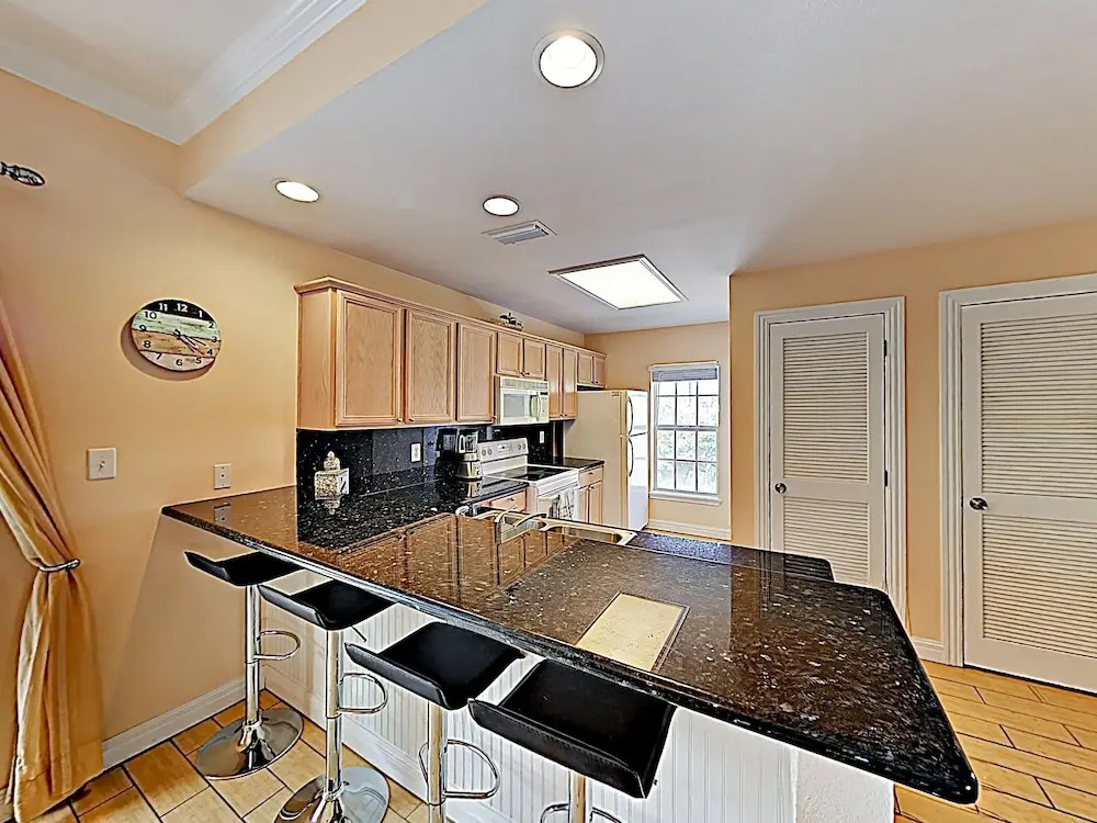 New Listing! Updated All-suite Getaway W/ Grill 2 Bedroom Condo