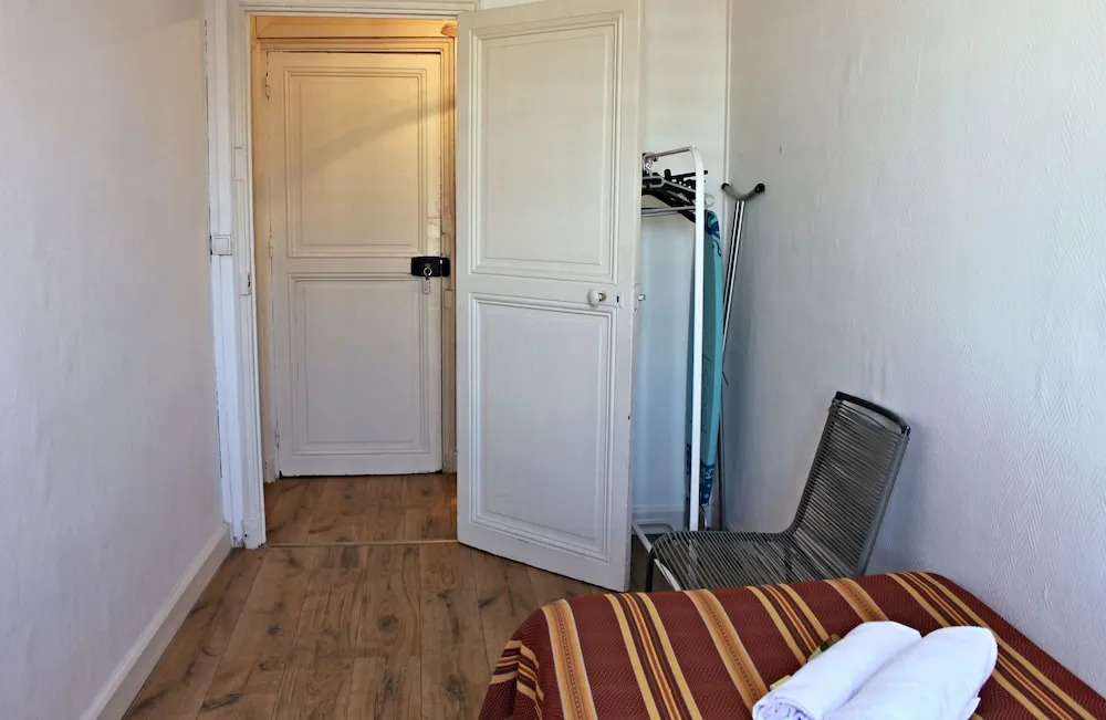 Sunny 1 Bedroom Rue Commandant André