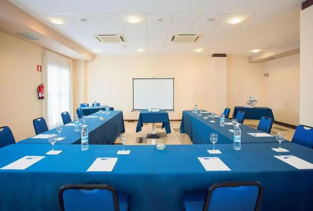 Hotel Naval Sestao