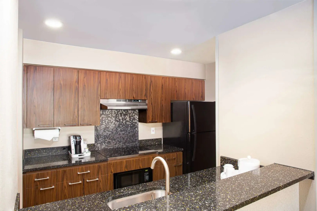 Hampton Inn & Suites Seattle-Downtown