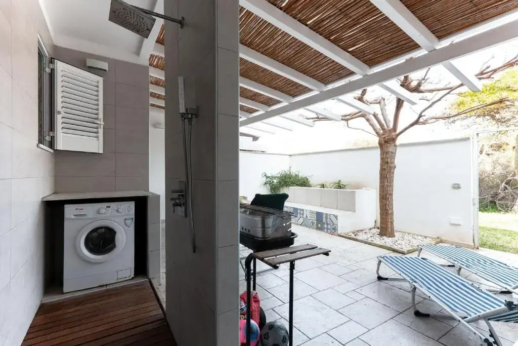 Comoda casa con accesso in spiaggia mare m126