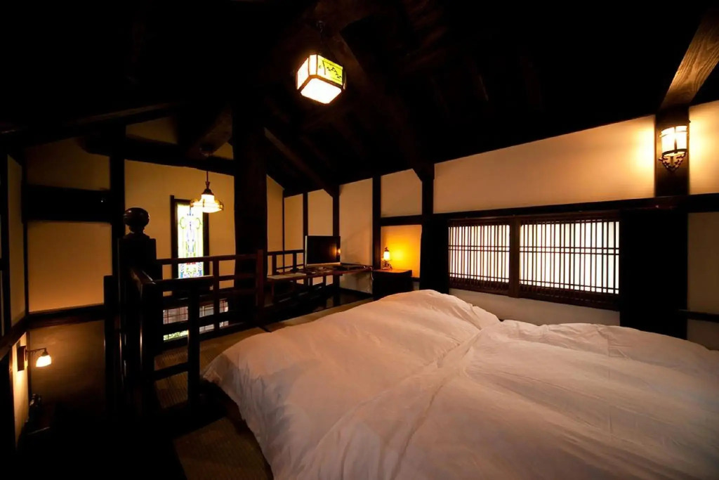 Hatago Kayausagi