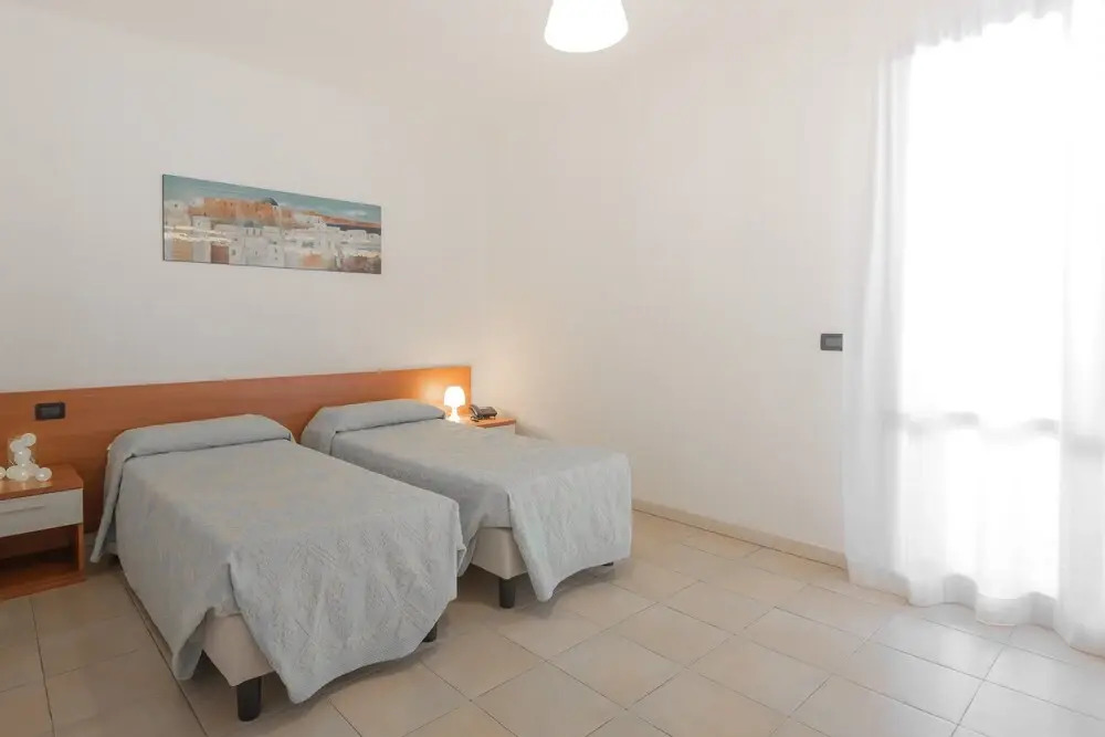 Stylish Residence Le Fontane 2 Bedroom Apartment Sleeps 6 Persons Num2508
