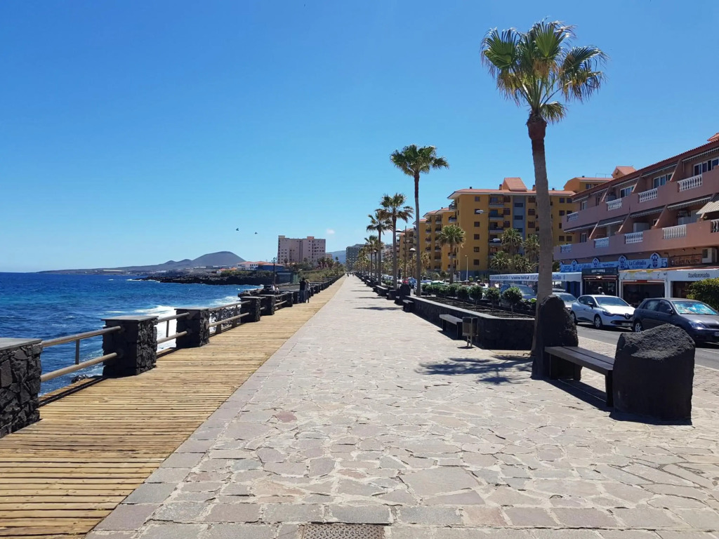 alquilaencanarias Candelaria, Terrace and Pool !