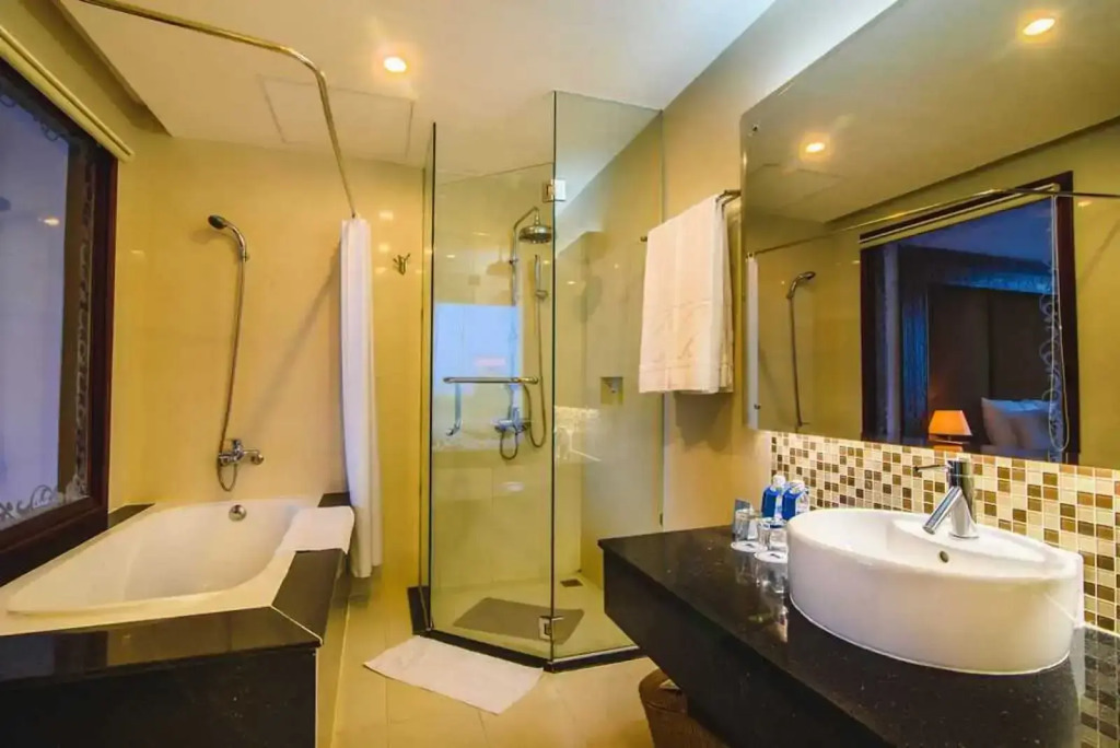 Mondial Hotel Hue