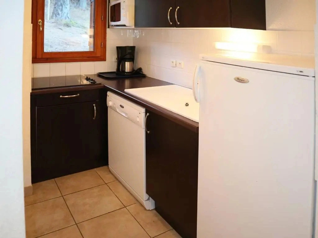 Chalet confortable avec piscine & sauna, aux pieds des pistes des Orres 1800, grand duplex pour 6 pers. - FR-1-322-57