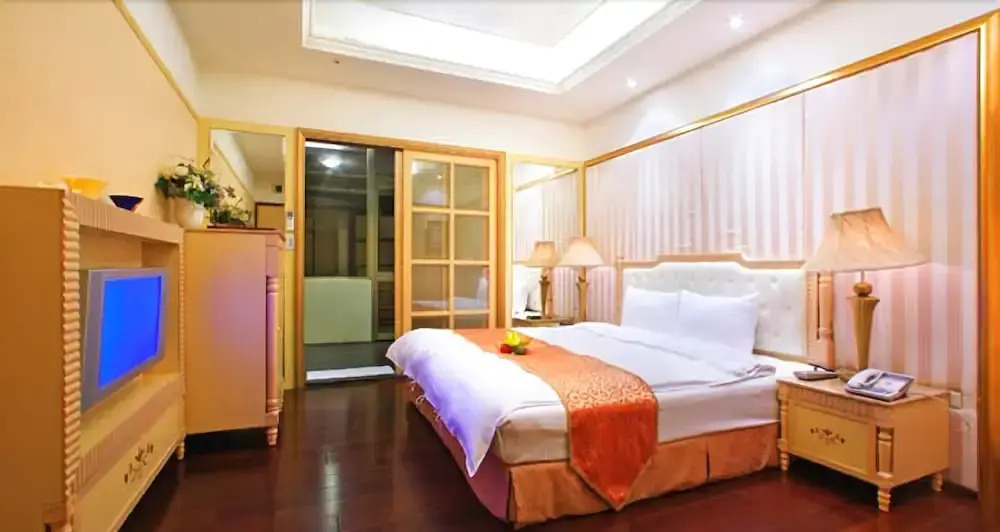 Li Chih Thanl Thuei Hot Spring & Resort