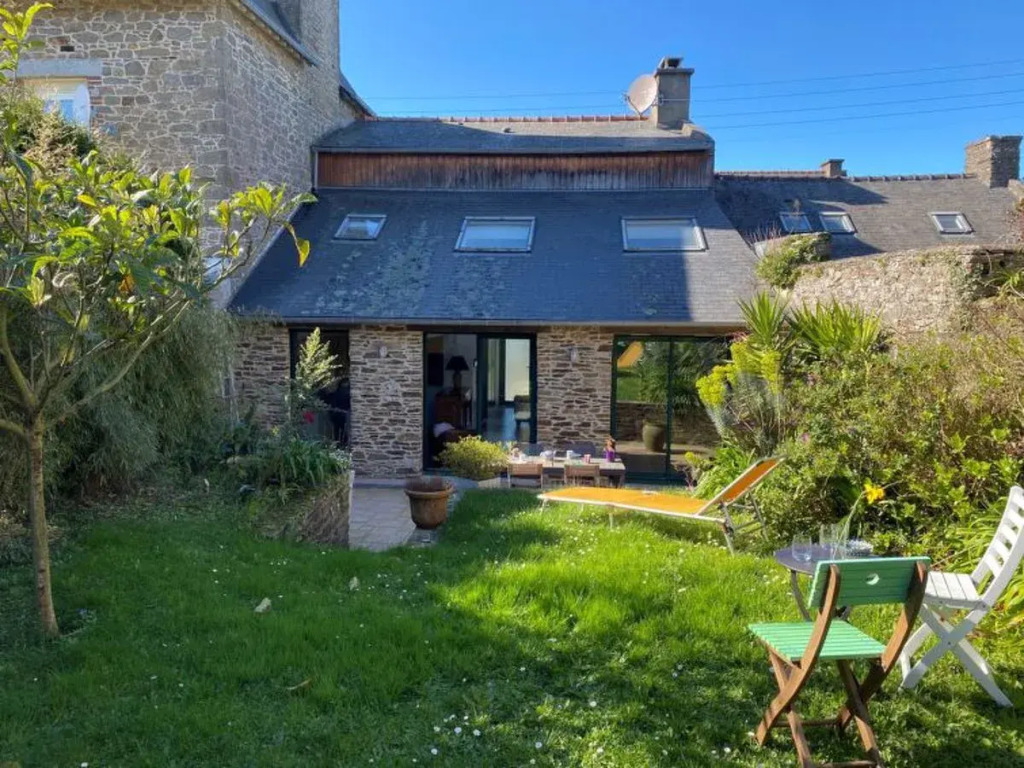 House Camélias Cancale
