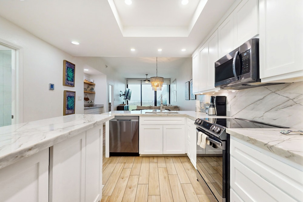 High-end 2br, Resort Perks: Suntide III - Unit 107