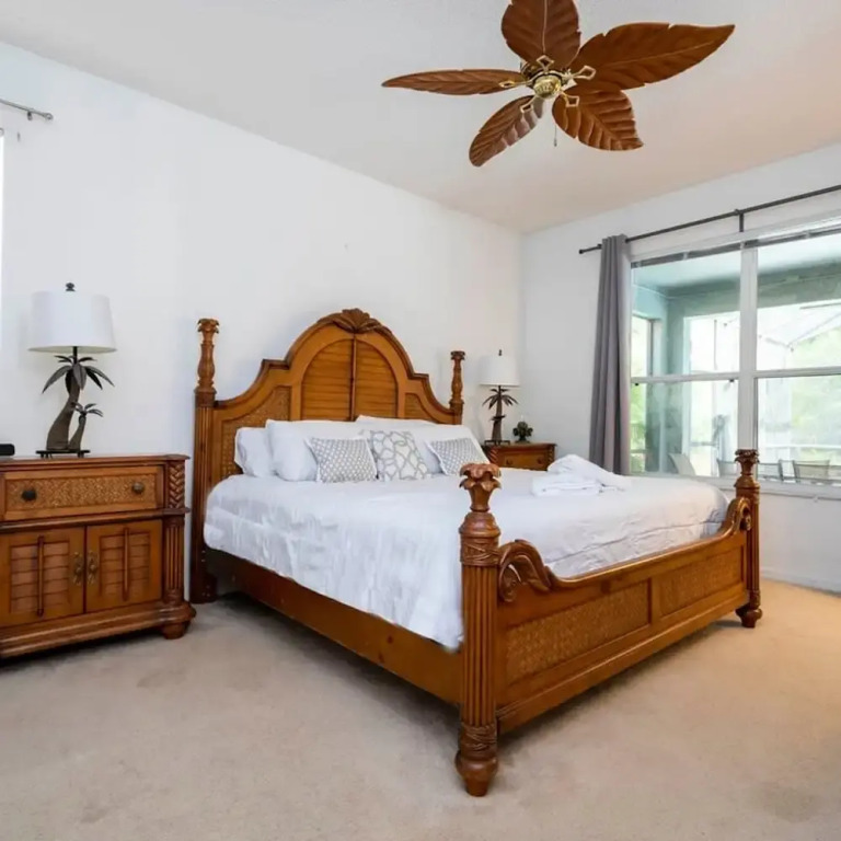 4697 Comfortable 7BD House