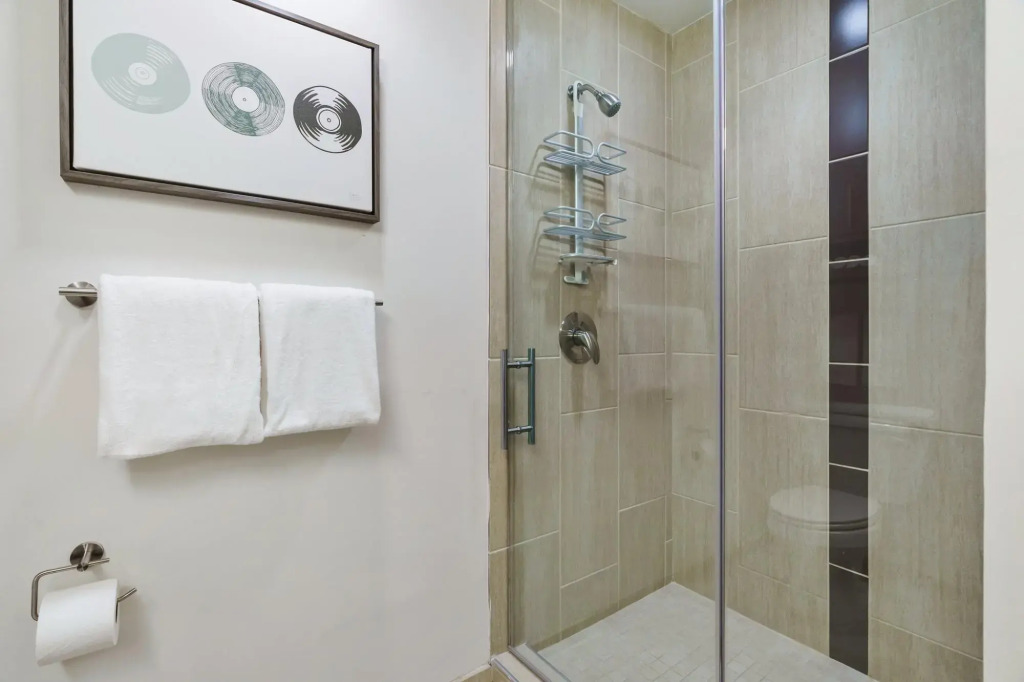 Mid Main Lofts #6101 | Trendy & chill studio loft | Midtown