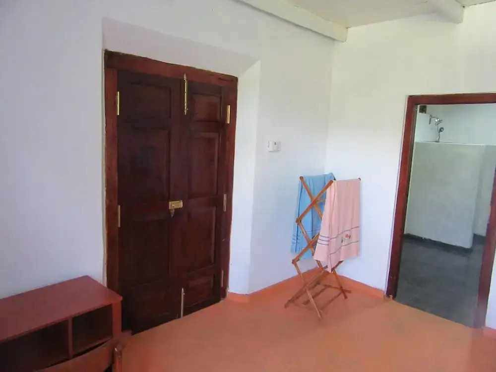 The Colonial Villa