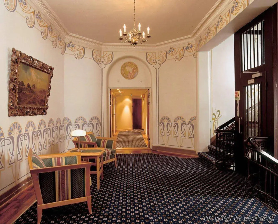 Hotel 1904