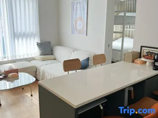 [New] Suite Samsung Cozy in the city/5 minutes from subway/Free parking/New construction/