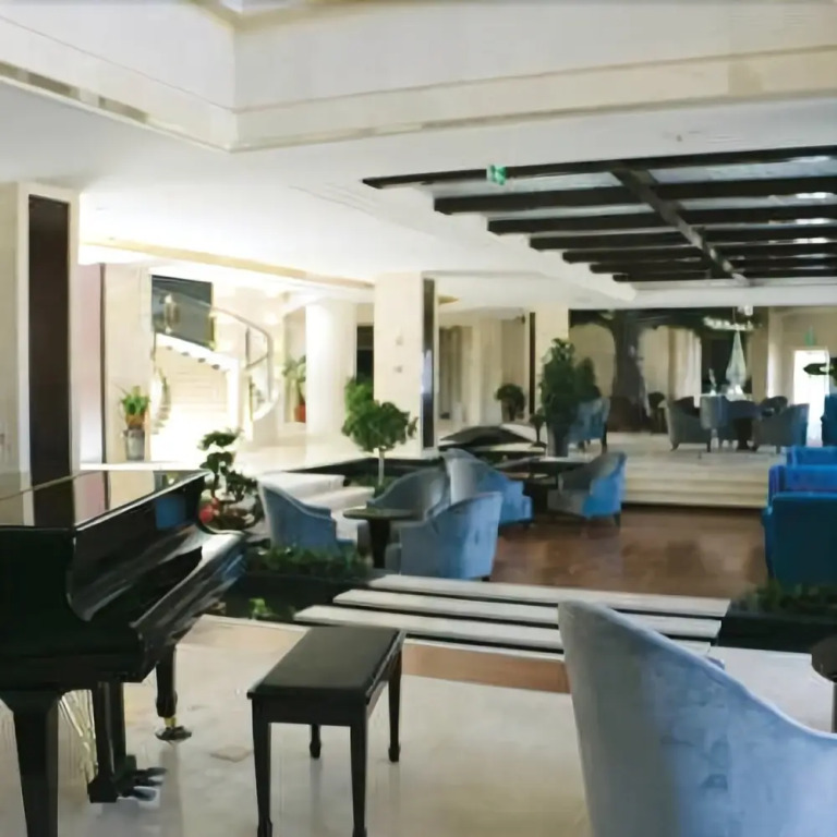 Western Airport Aviation Hotel