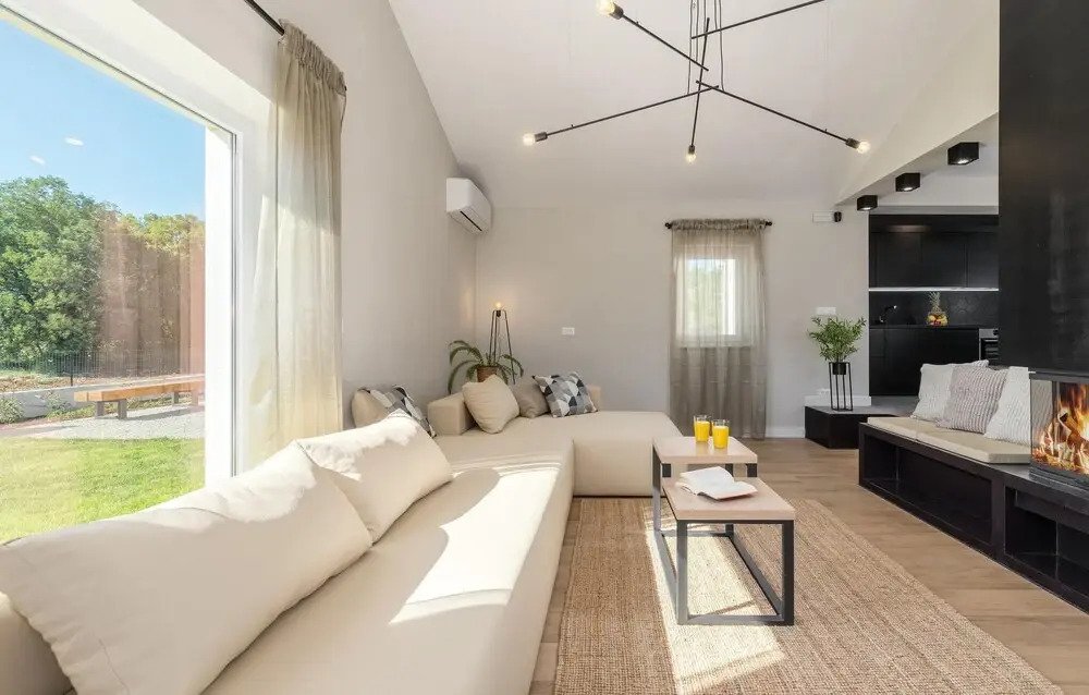 Pet Friendly Home In Sveti Lovrec