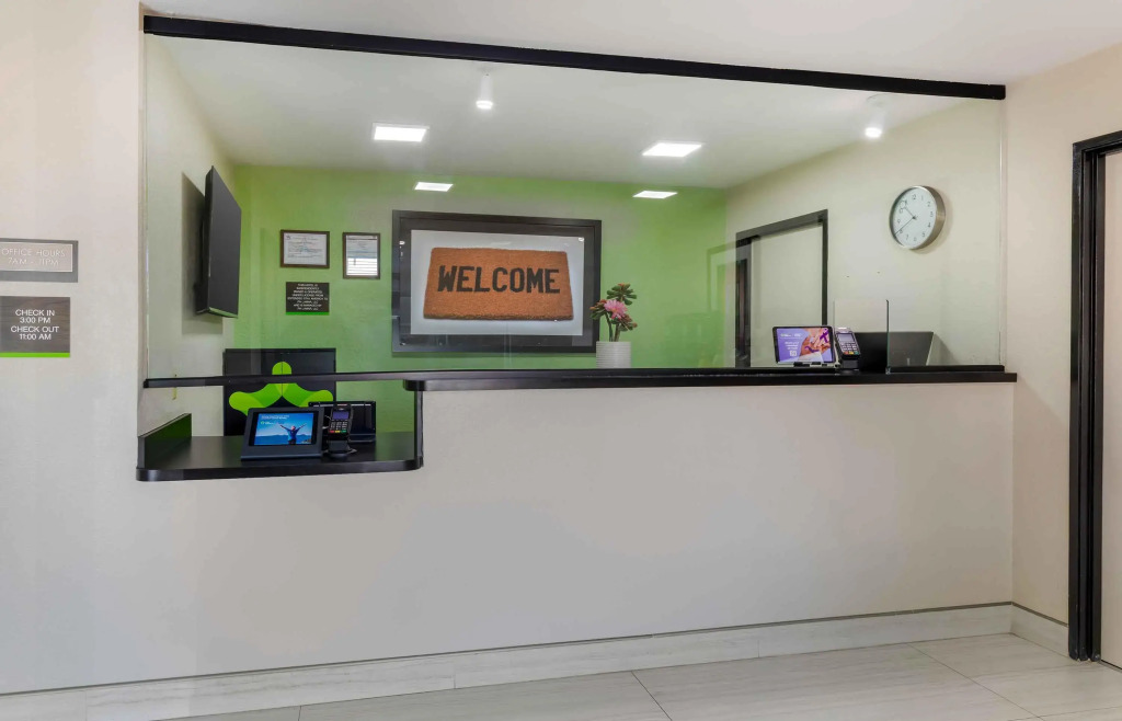 Extended Stay America Suites - Arlington - Six Flags