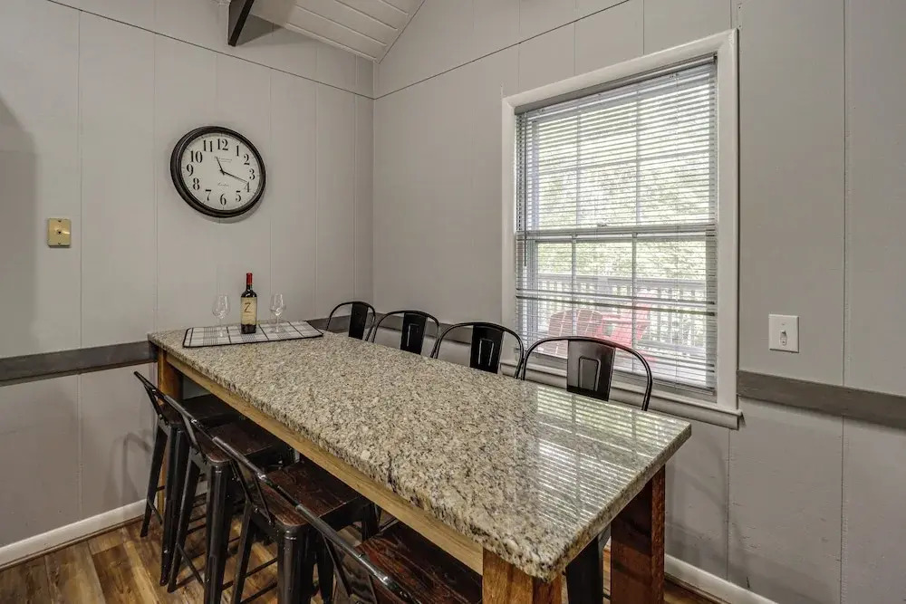 'bear Crossing Chalet:' Beech Mountain Family Home