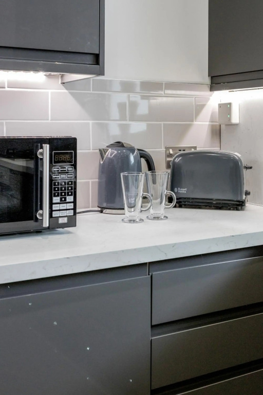 3 Bedroom Apartment in Stratford City