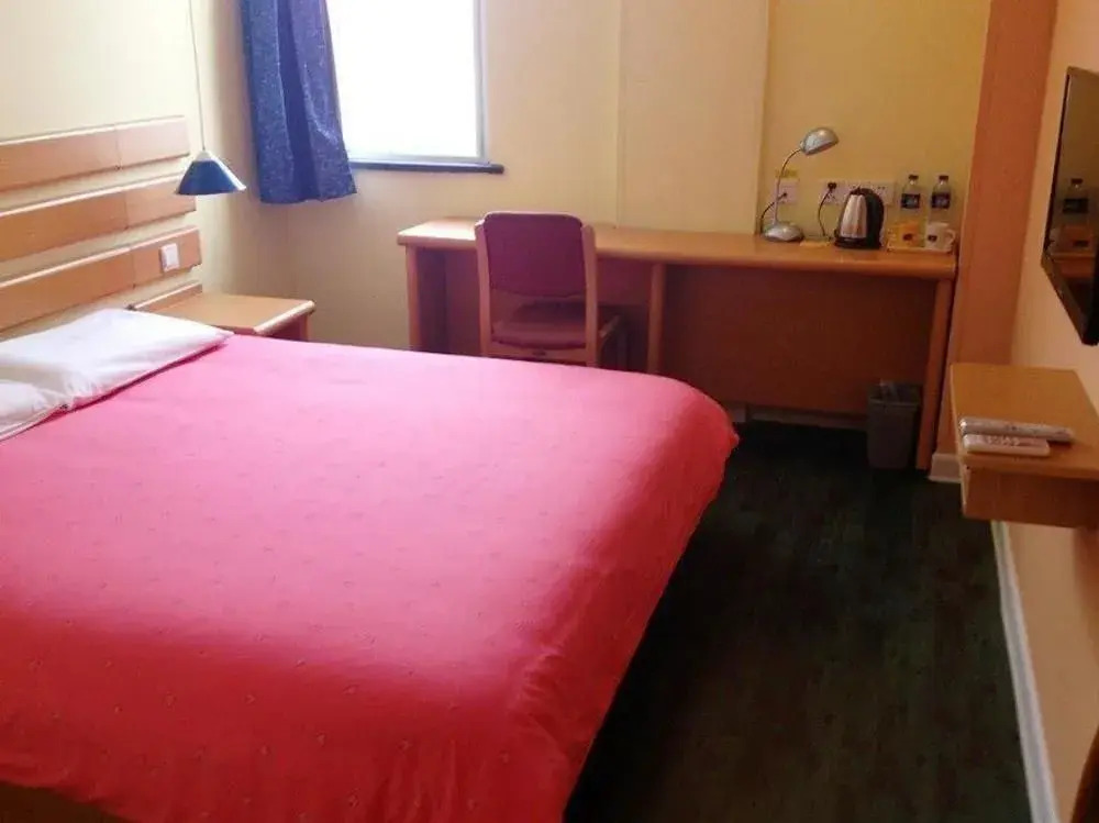 Home Inn Hotel