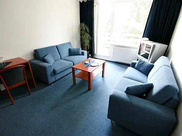 Econo Hotel