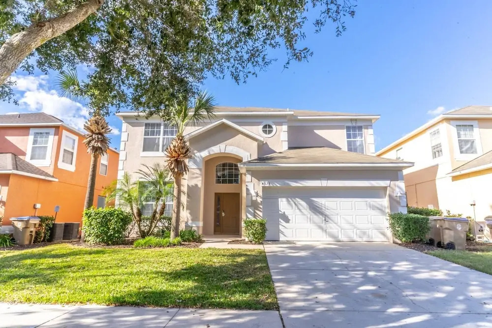 8523 Emerald Island