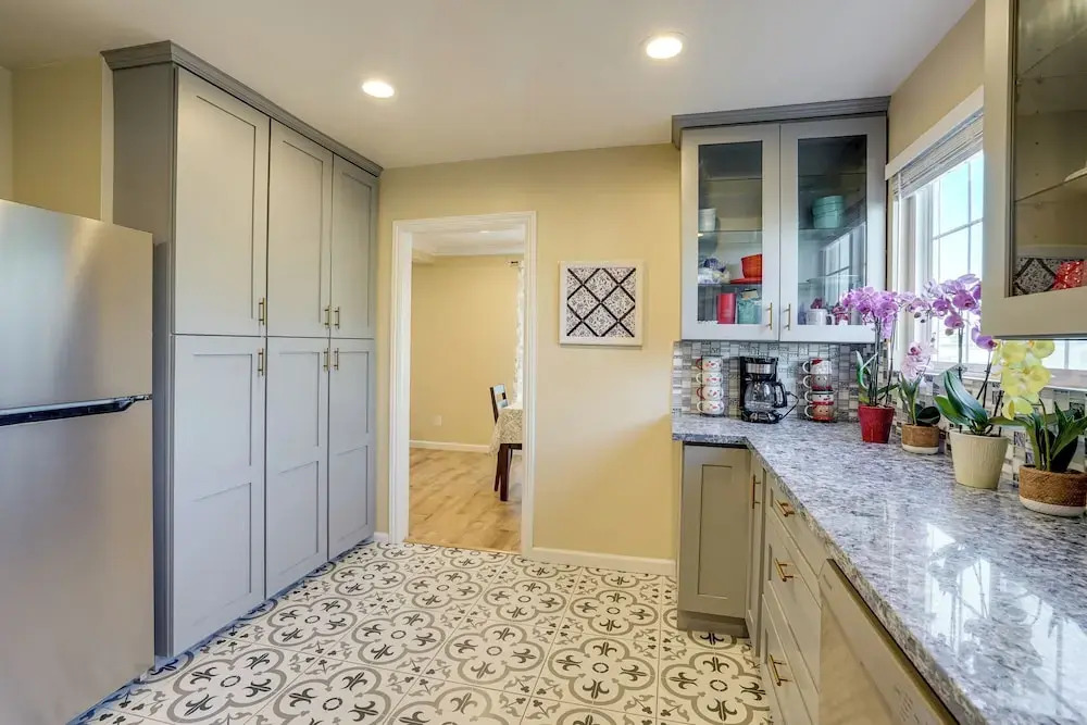 Easy SF Access! Spacious Family Home w/ Yard