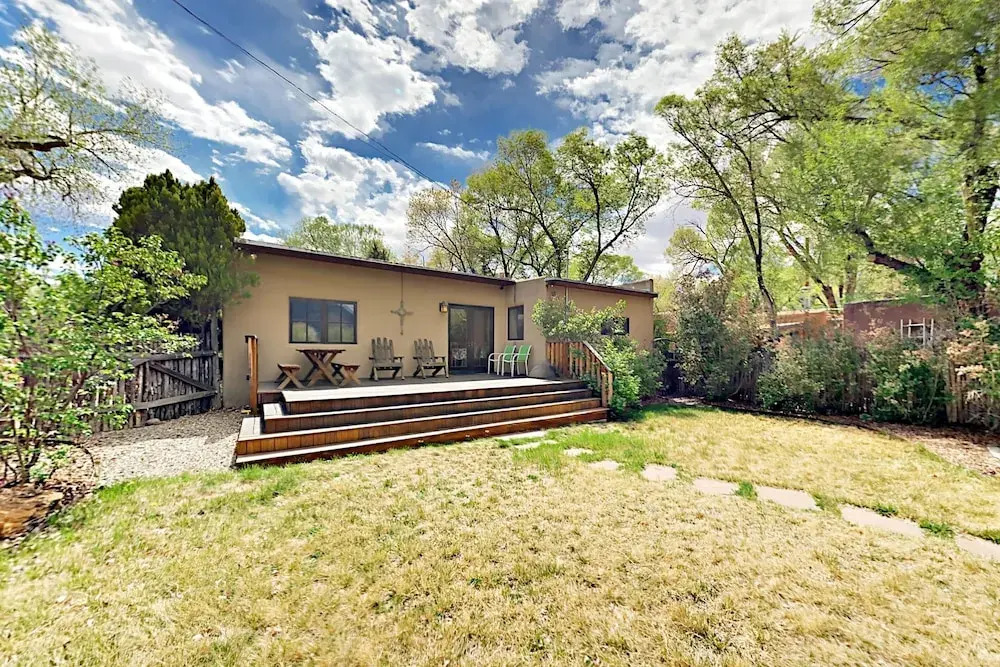 211 Beimer St Home 3 Bedrooms 2 Bathrooms Home