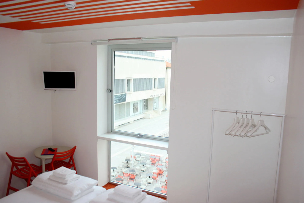 Boutique Hostel Forum