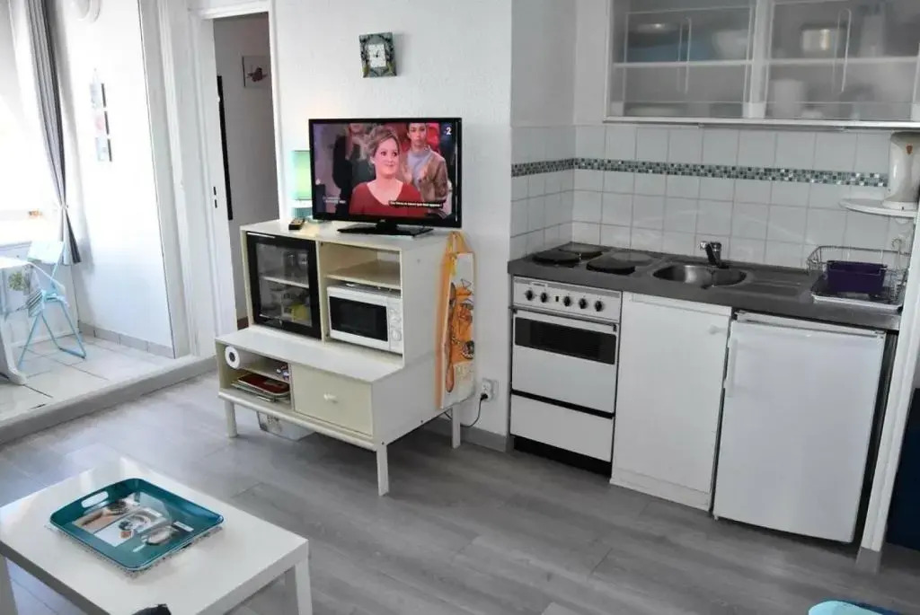Résidence LE CEZELLY - 2 Pièces pour 4 Personnes 14