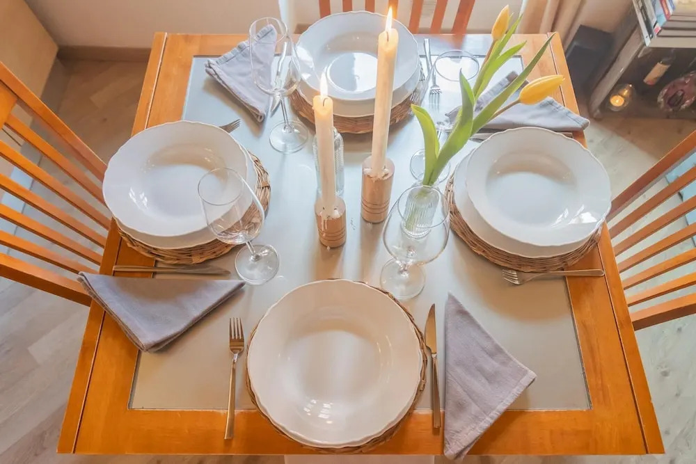 Luini 7 in Como With 2 Bedrooms and 1 Bathrooms