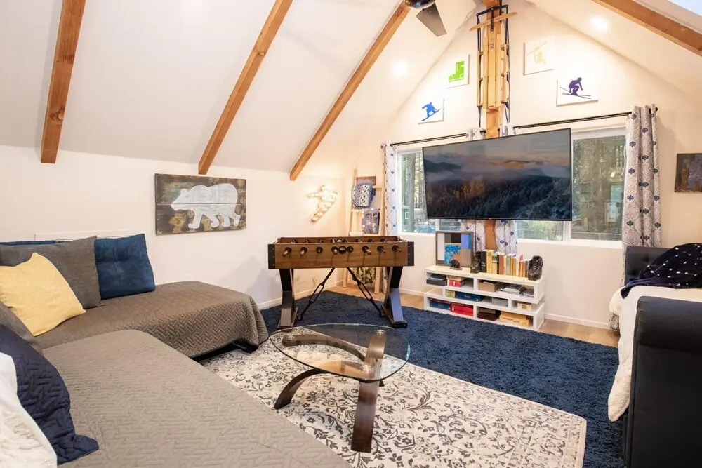 Blue Bear Chalet #2045 by Big Bear Vacations