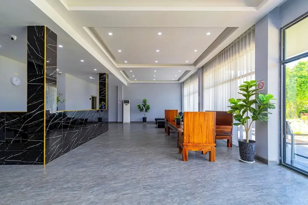 Lisha Grand Hotel C Vangvieng