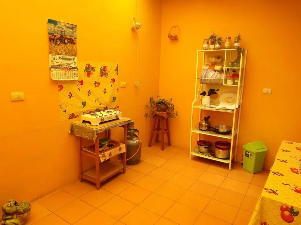 El Manzano Hostel