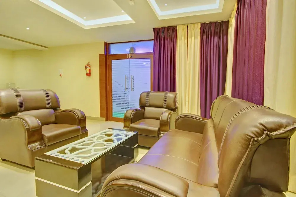 Hotel SVS Luxury Rooms JNTU-Kukatpally Hyderabad