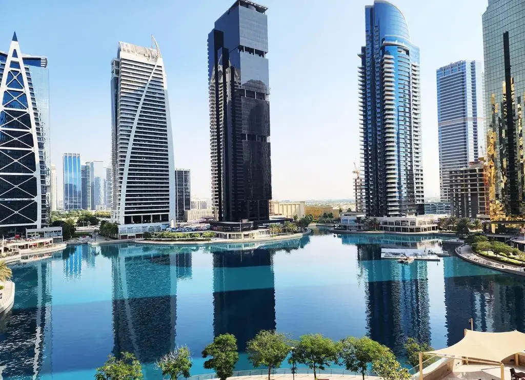 RH- Lake Terrace, Cluster D, JLT, 1BR near Metro