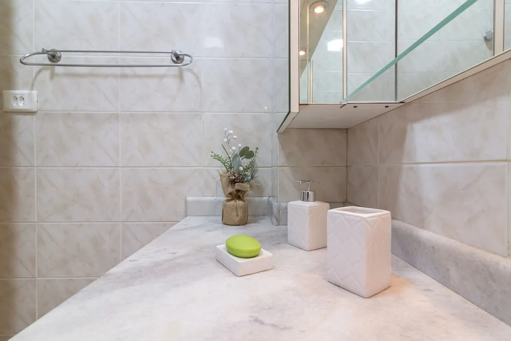 Comfort in Copacabana 9 Minutes From the Beach Cj202