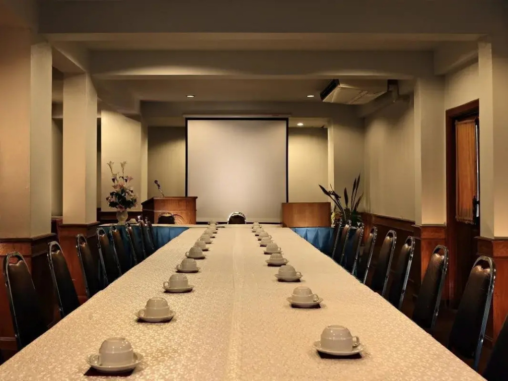 OYO 807 Suan​ Dok​ Kaew​ Hotel​