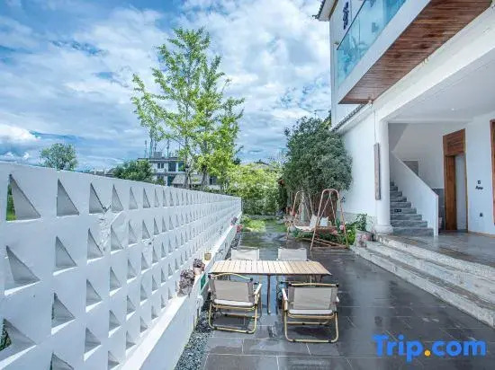 Dali Shangxia Songfeng Seaview Homestay