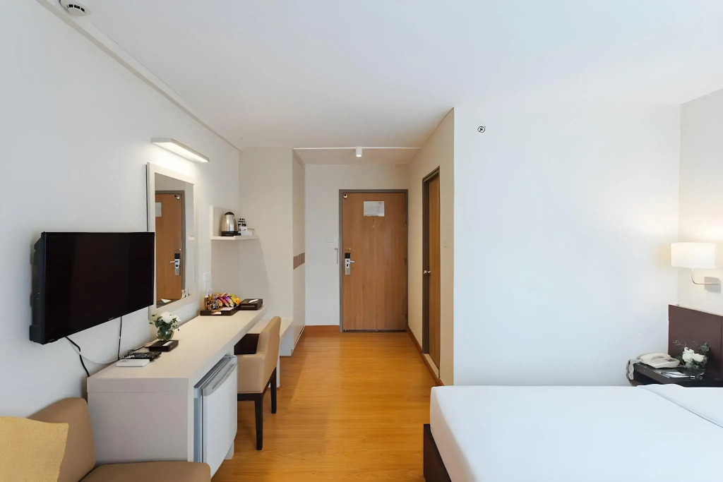 Seasons Siam Hotel