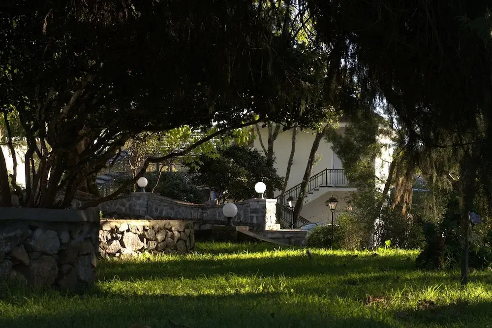 The Tredis Heritage by the Lake