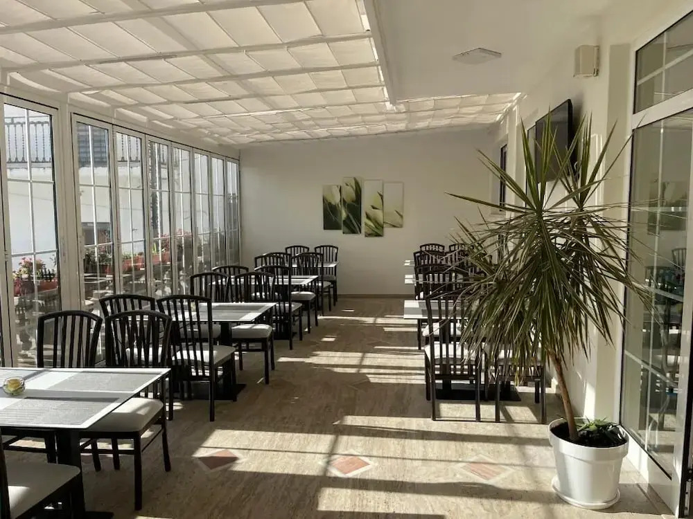 Mervin Hotel