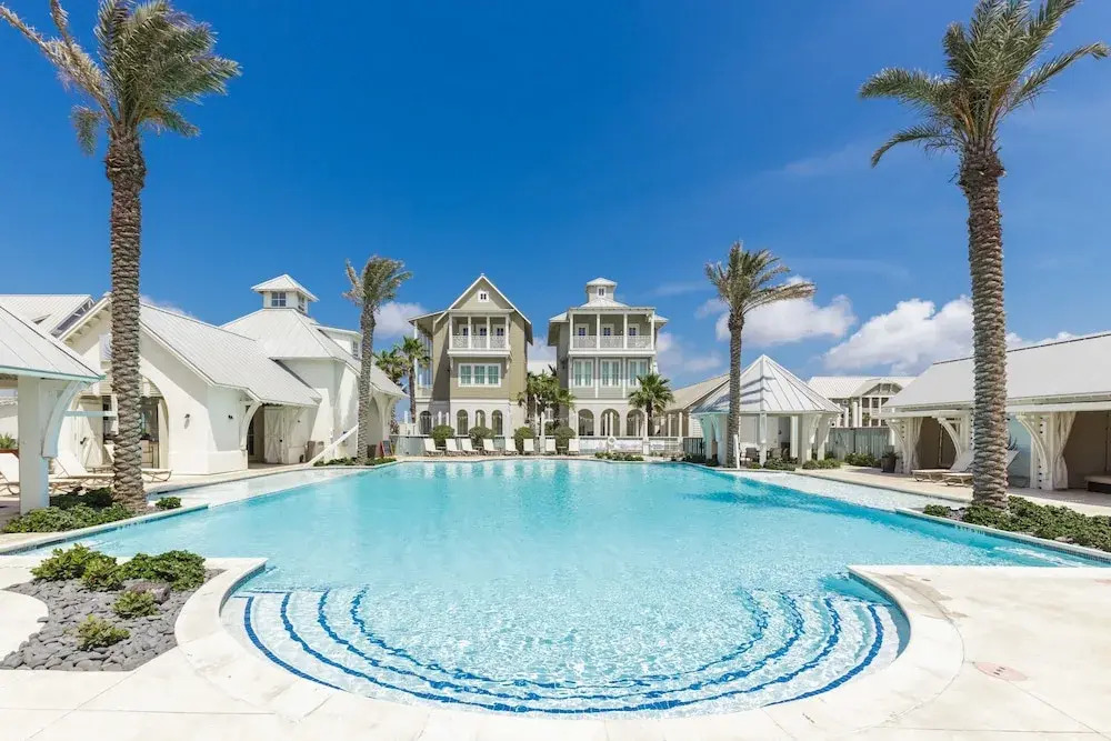 144 Sunrise Home 7 Bedrooms 6.5 Bathrooms Home