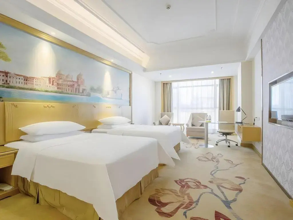 Vienna International Hotel
