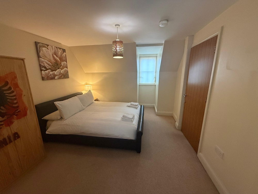 Cozy Apartment Flat 4 Guildford Court