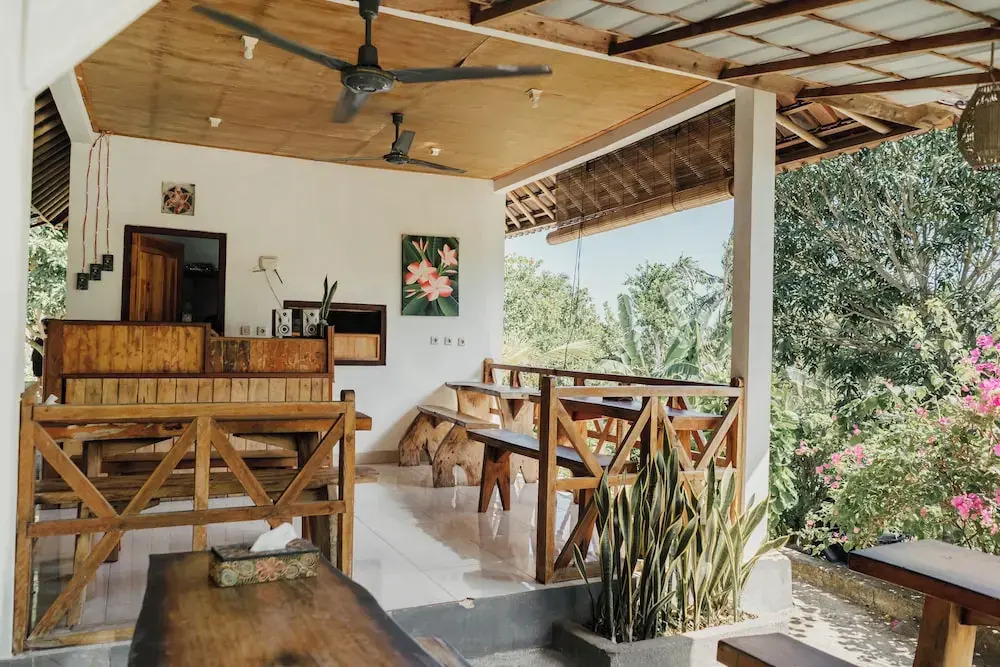 Temeling Jungle Inn