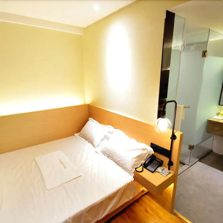 Xingwei Hostel