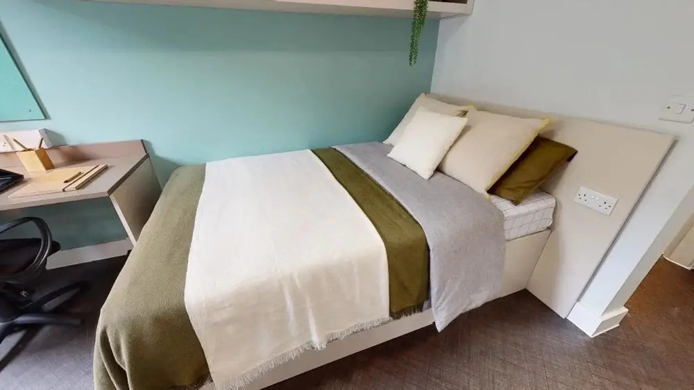 Twerton Mill in Bath 7 Min Bus to City Centre